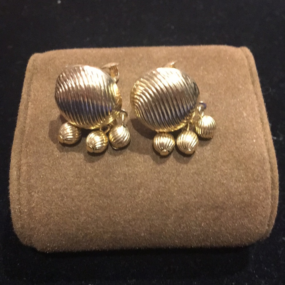 Style these earrings 2 ways!!!